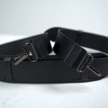 Taška na notebook s popruhem Esence